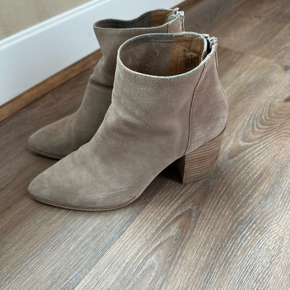 Steve Madden Jillian Booties 8.5